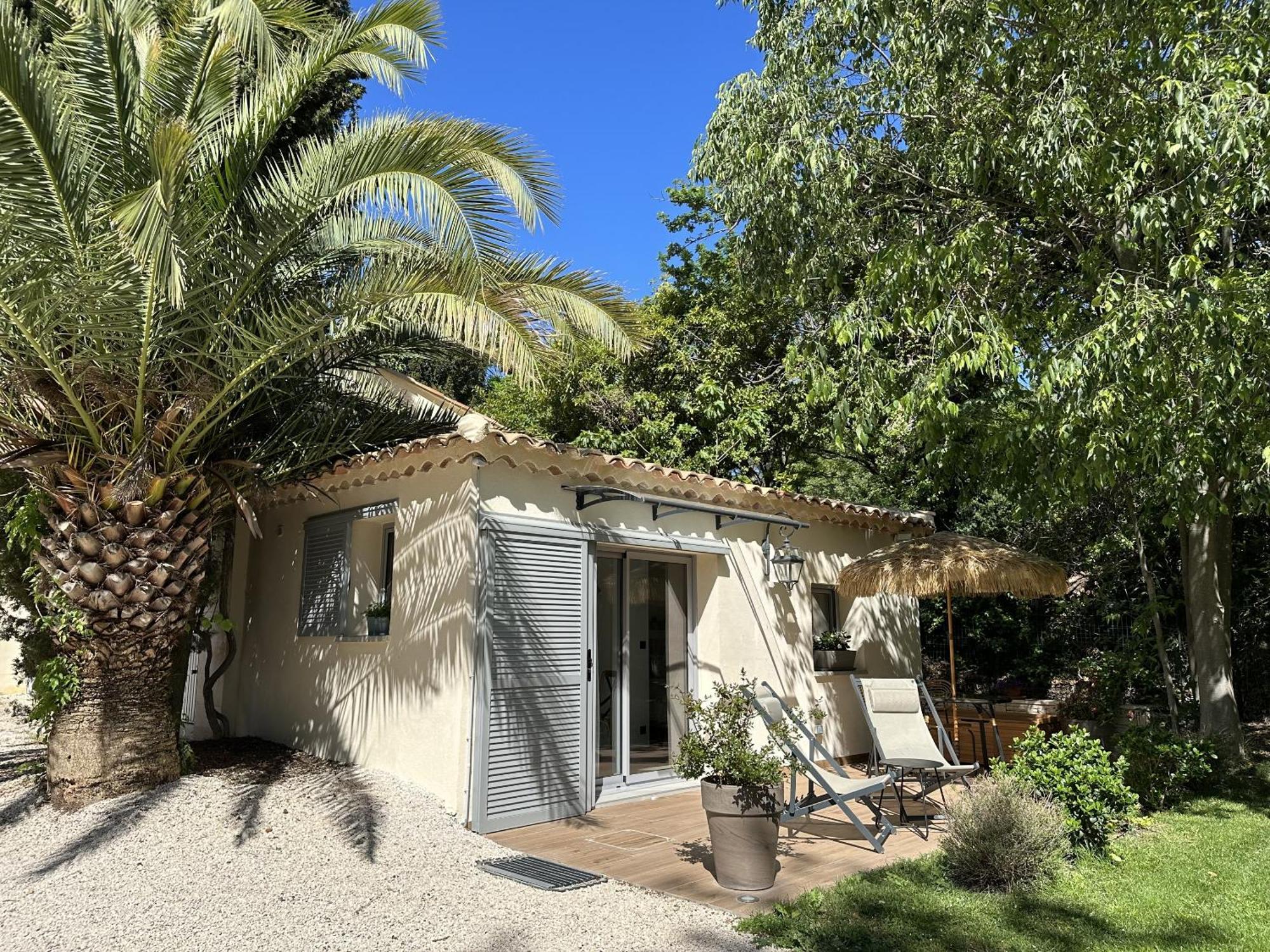 Hotel La Parenthese Saint Donat Aix-en-Provence Exterior foto